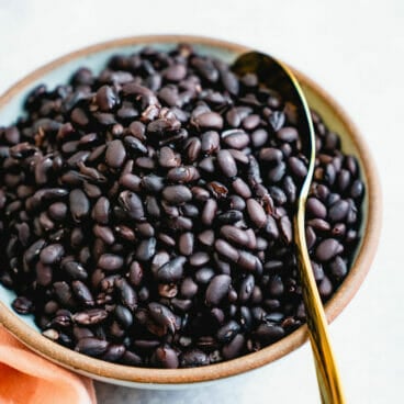 How to cook black beans