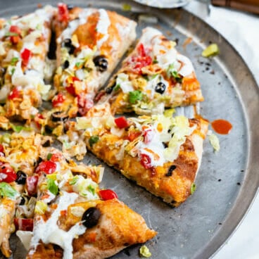 Taco pizza